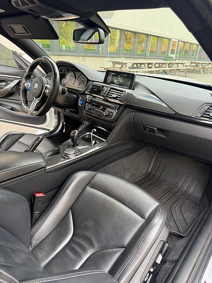 BMW M4 12 of 15