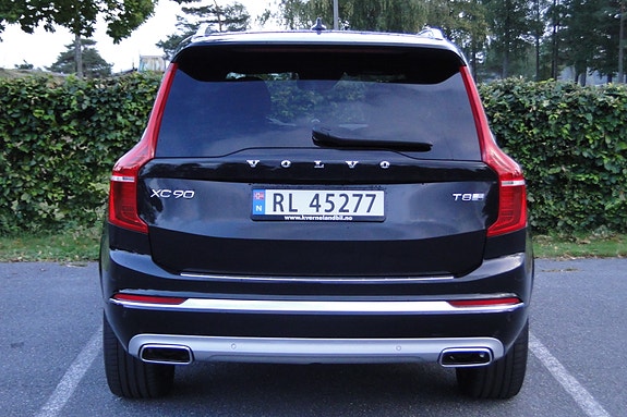 Volvo XC90 6 of 20