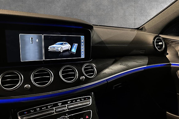Mercedes-Benz E200 9 of 15