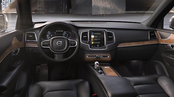 Volvo XC90 13 of 14