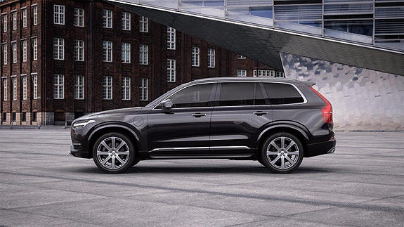 Volvo XC90 4 of 14