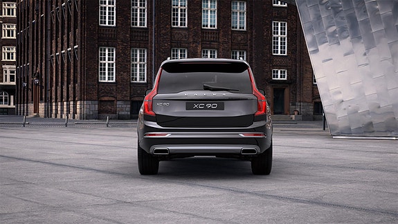 Volvo XC90 3 of 14