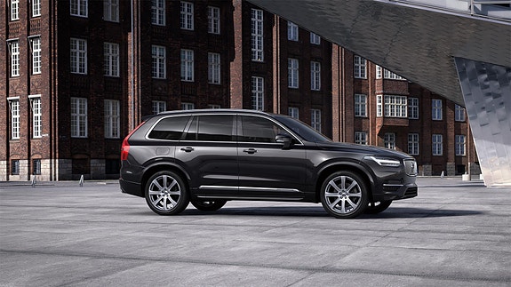 Volvo XC90 8 of 14