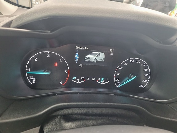 Ford Transit Connect 6 of 10
