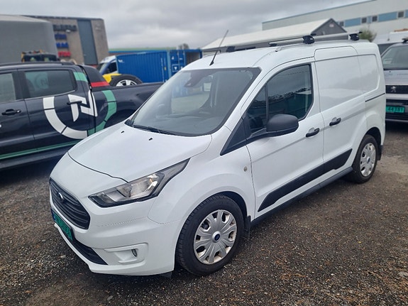 Ford Transit Connect 2 of 10