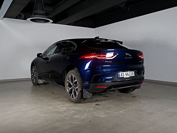 Jaguar I-PACE 7 of 30
