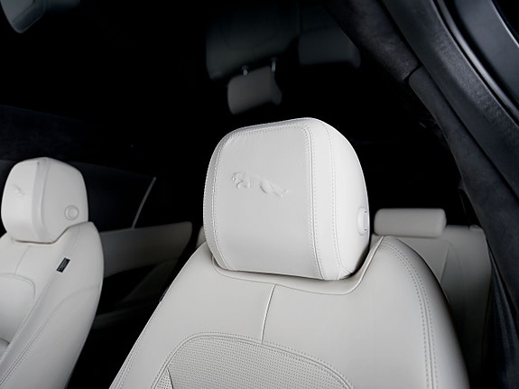 Jaguar I-PACE 24 of 30