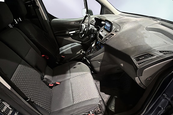 Ford Transit Connect 14 of 17