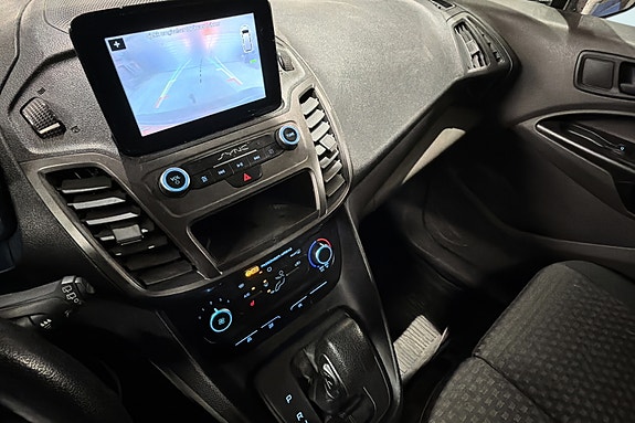 Ford Transit Connect 17 of 17