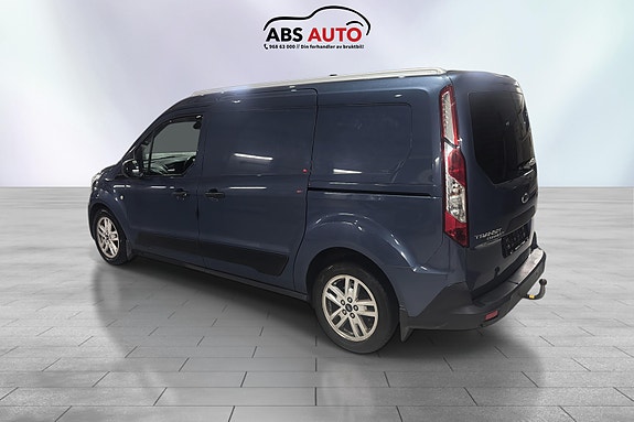 Ford Transit Connect 8 of 17