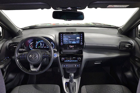 Toyota Yaris Cross 10 of 30