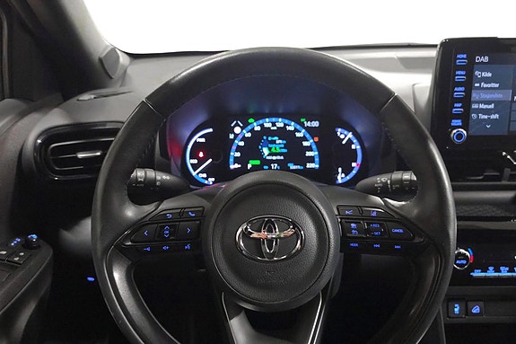 Toyota Yaris Cross 12 of 30