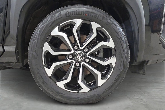 Toyota Yaris Cross 21 of 30
