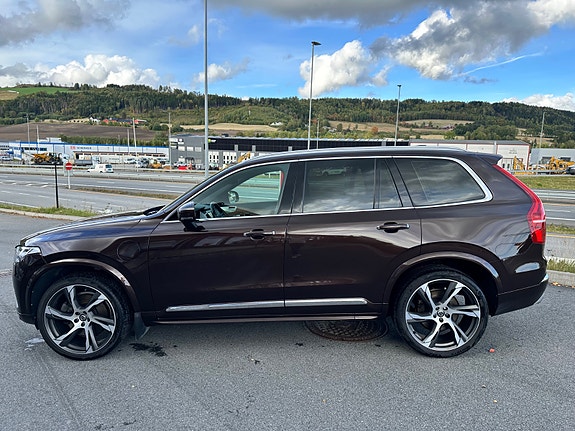 Volvo XC90 6 of 30