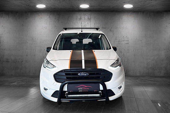 Ford Transit Connect 8 of 20