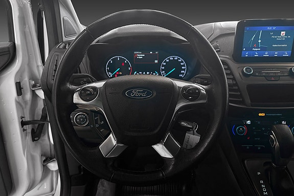 Ford Transit Connect 12 of 20