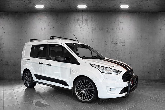 Ford Transit Connect 7 of 20