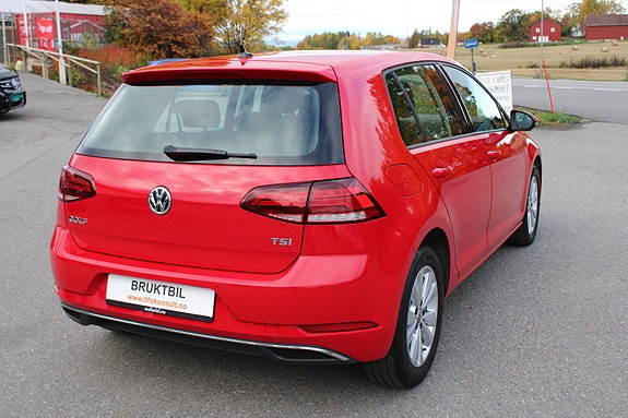 Volkswagen Golf VII 5 of 30