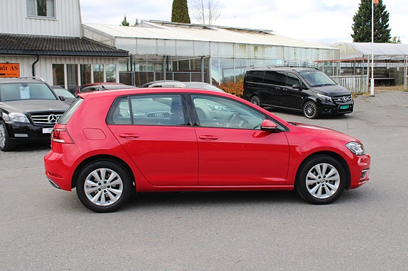 Volkswagen Golf VII 3 of 30