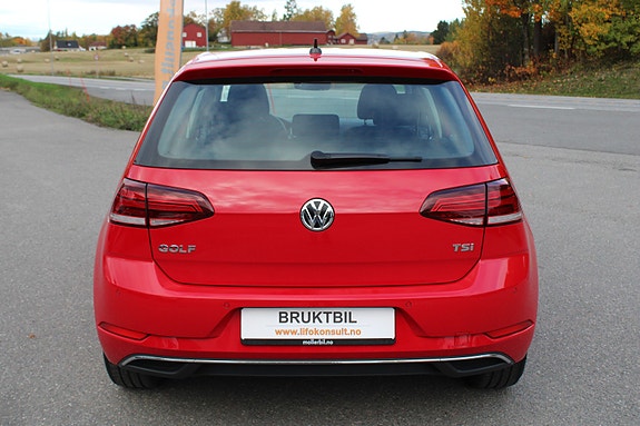 Volkswagen Golf VII 6 of 30
