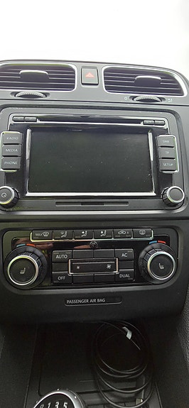 Volkswagen Golf VI 13 of 28