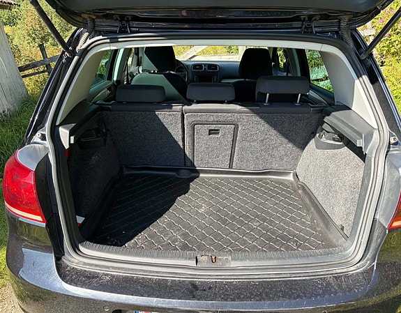 Volkswagen Golf VI 10 of 28
