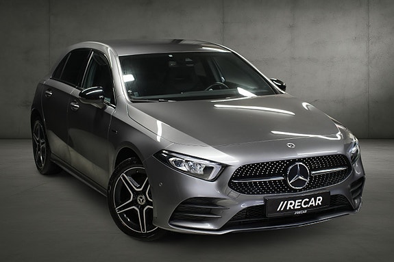 Mercedes-Benz A250 e 8 of 22