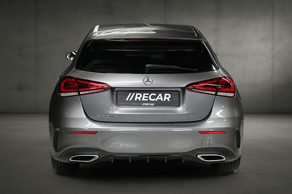 Mercedes-Benz A250 e 5 of 22