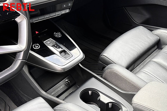 Audi Q4 e-tron 19 of 21