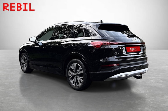 Audi Q4 e-tron 6 of 21