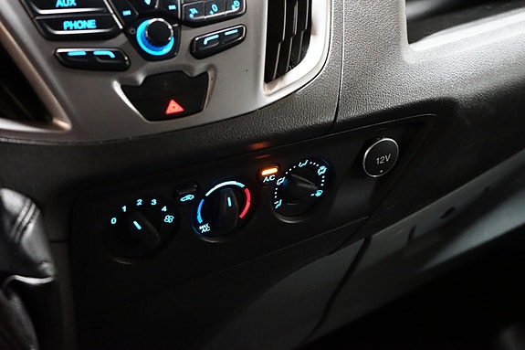 Ford Transit 23 of 26