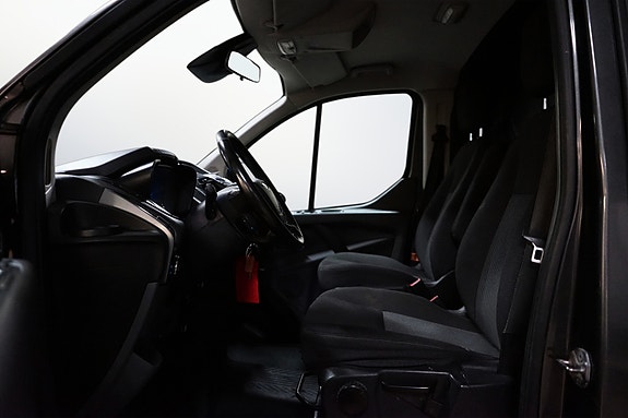 Ford Transit 15 of 26