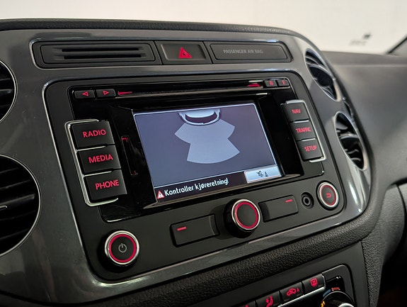 Volkswagen Tiguan 19 of 26