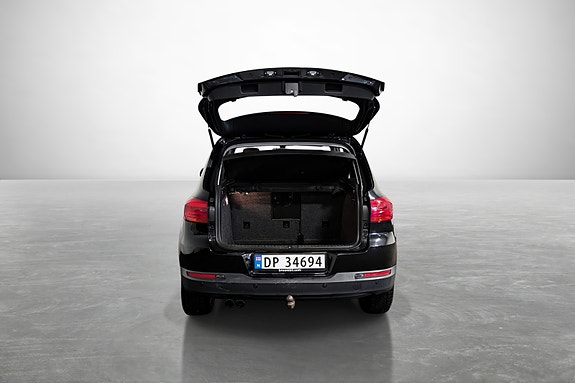 Volkswagen Tiguan 8 of 26
