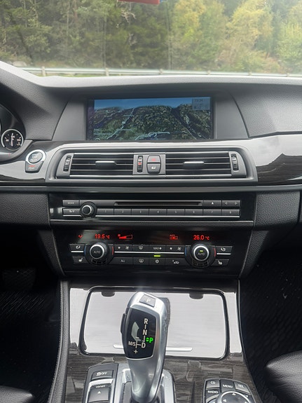 BMW 520d 15 of 26