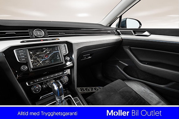 Volkswagen Passat 11 of 21