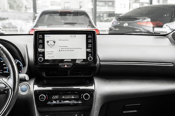 Toyota Yaris Cross 13 of 29