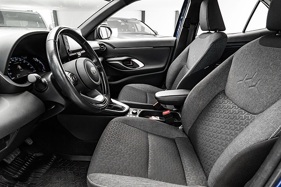 Toyota Yaris Cross 8 of 29