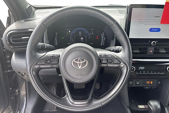 Toyota Yaris Cross 4 of 12
