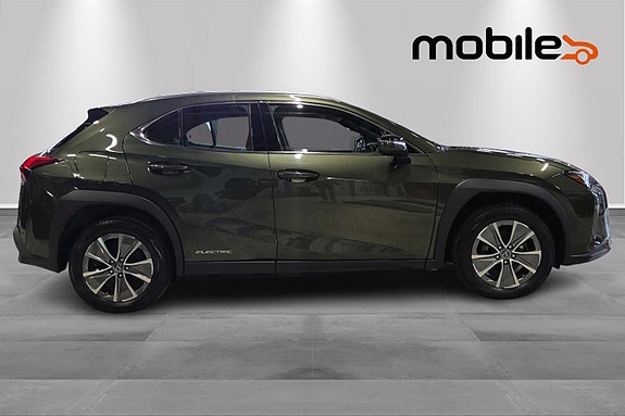 Lexus UX300e 2 of 25
