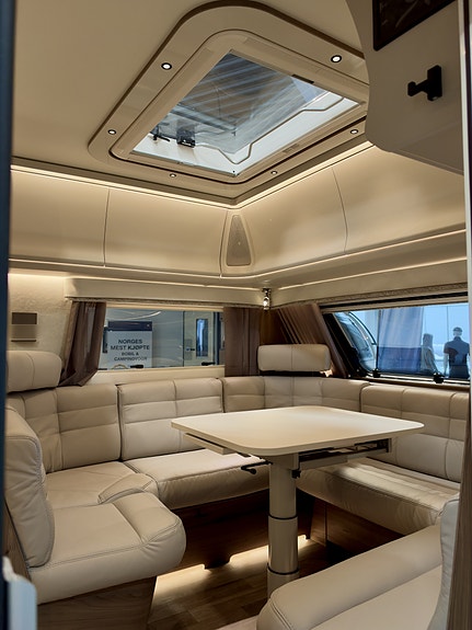 KABE 600 CXL KS – NY 2027 MODELL TOPPMODELLEN FRA KABE – EKTE PREMIUM, HELÅRS KOMFORT OG EN FANTASTISK PLANLØSNING! 3 of 30