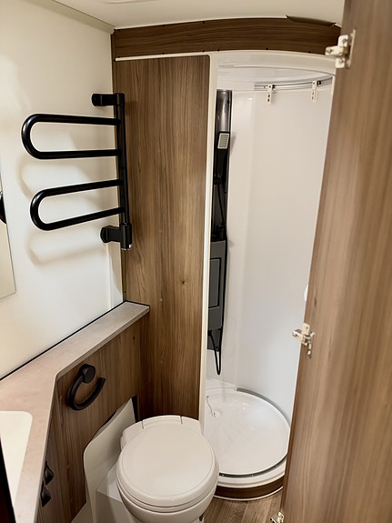 KABE 600 CXL KS – NY 2027 MODELL TOPPMODELLEN FRA KABE – EKTE PREMIUM, HELÅRS KOMFORT OG EN FANTASTISK PLANLØSNING! 26 of 30