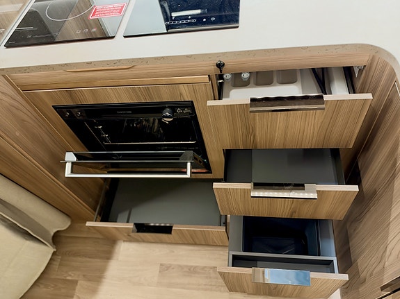 KABE 600 CXL KS – NY 2027 MODELL TOPPMODELLEN FRA KABE – EKTE PREMIUM, HELÅRS KOMFORT OG EN FANTASTISK PLANLØSNING! 14 of 30