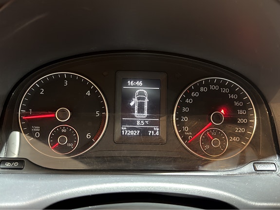 Volkswagen Caddy 18 of 30