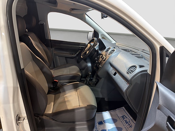 Volkswagen Caddy 14 of 30