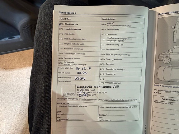 Volkswagen Caddy 27 of 30