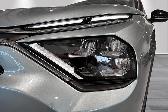 Citroen E-C4 26 of 28