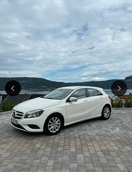 Mercedes-Benz A180 2 of 7