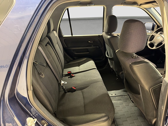 Honda CR-V 10 of 30