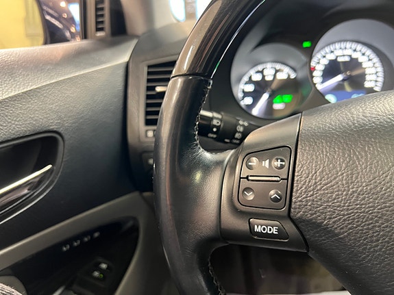 Lexus GS450h 21 of 30